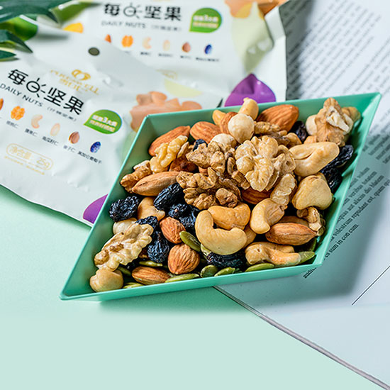 雪白仁每日?qǐng)?jiān)果元?dú)獍?50g2 雪白仁每日?qǐng)?jiān)果元?dú)獍?50g2