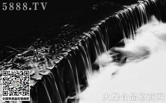 水源地是瓶裝水的競(jìng)爭(zhēng)策略之一, 但不是 水源地是瓶裝水的競(jìng)爭(zhēng)策略之一, 但不是
