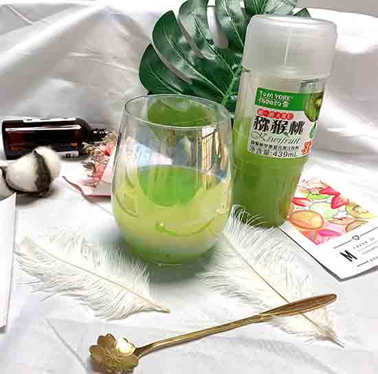 湯姆約客獼猴桃蘋果復(fù)合果汁 湯姆約客獼猴桃蘋果復(fù)合果汁